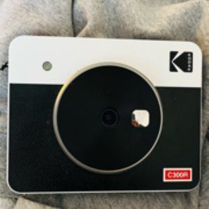 Kodak C300R Camera